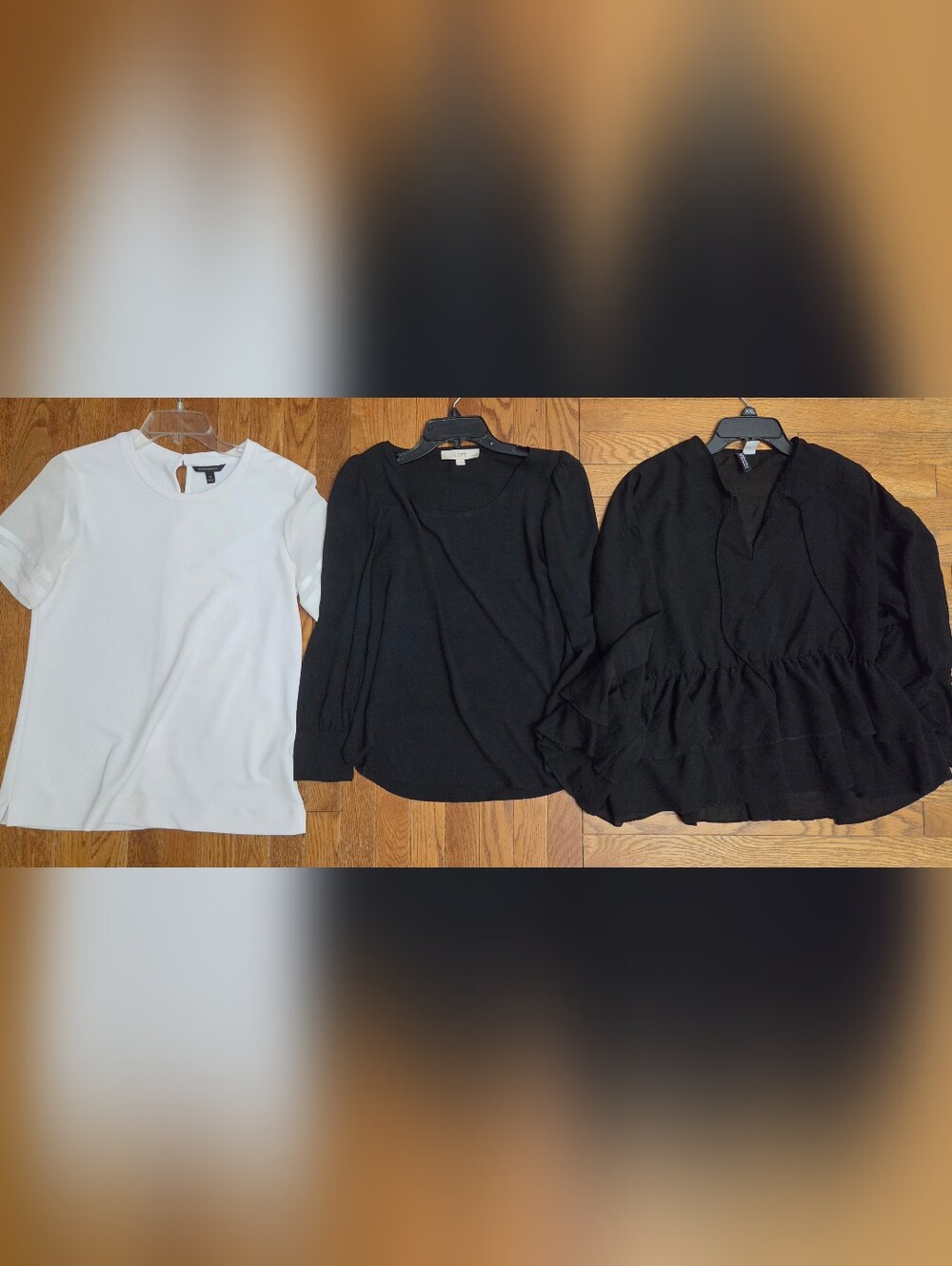Women's LOT OF 3 Dressy Tops LOFT, H&M, Banana Republic- Medium/Small
